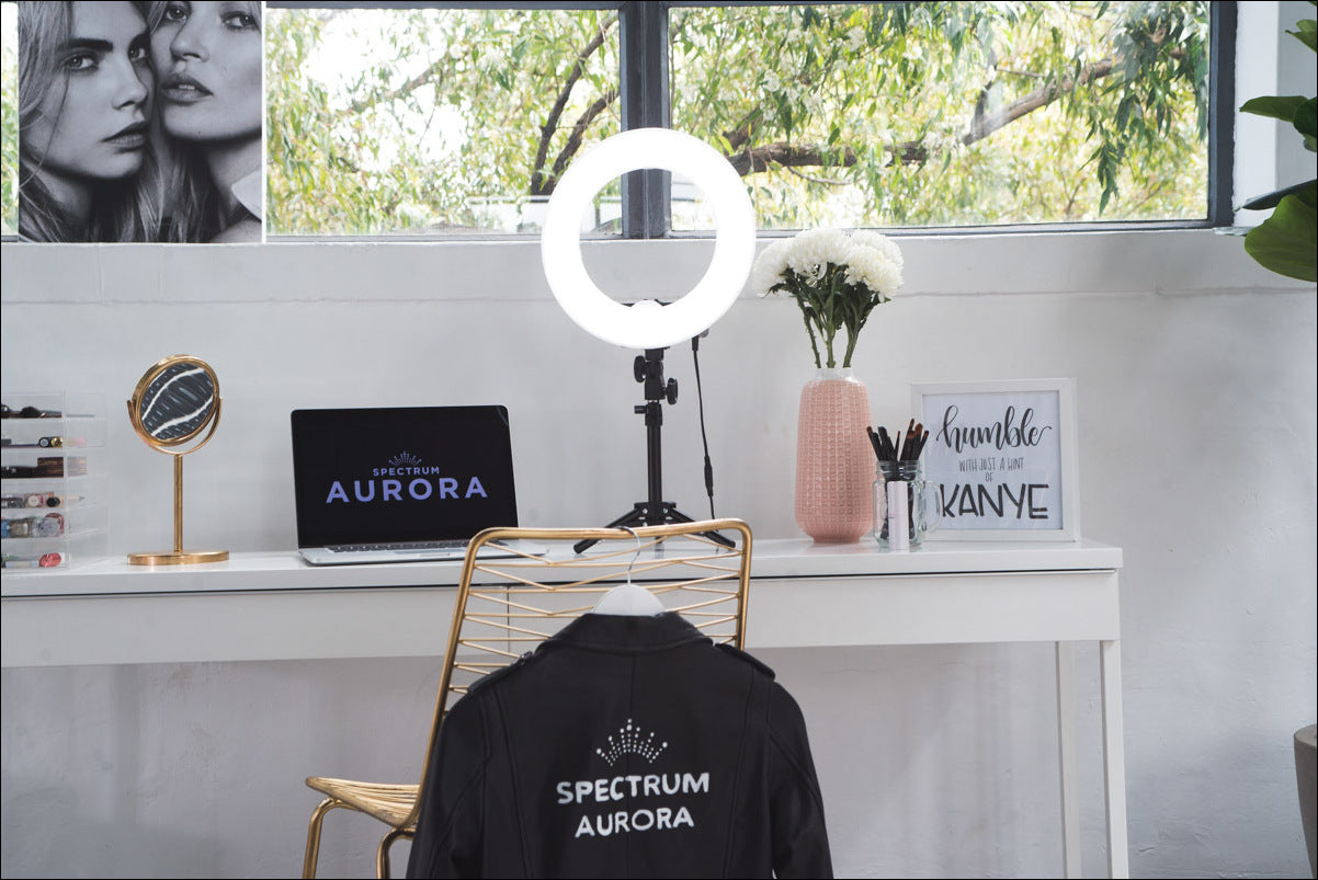 how to use a ring light