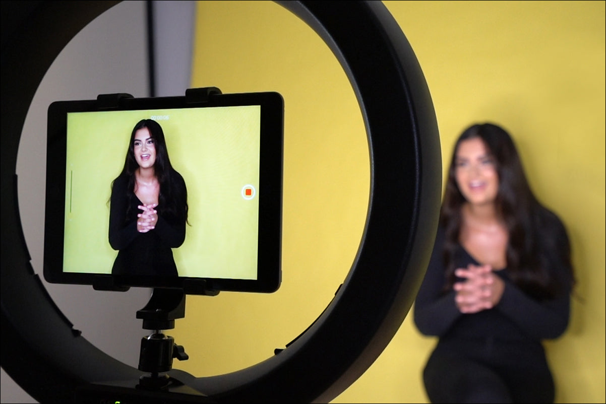 Top 5 Best Lighting Equipment For YouTube Videos