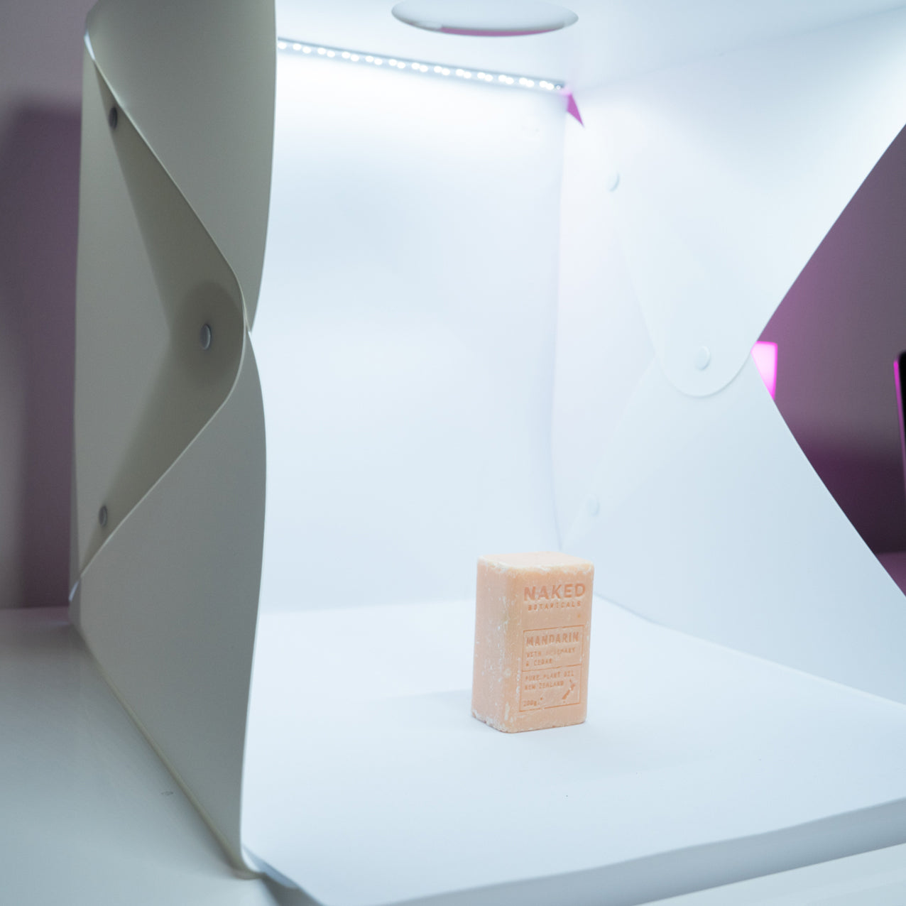 'STUDIO MATE' 16" Etsy & Beauty Product Photography Lighting Tent