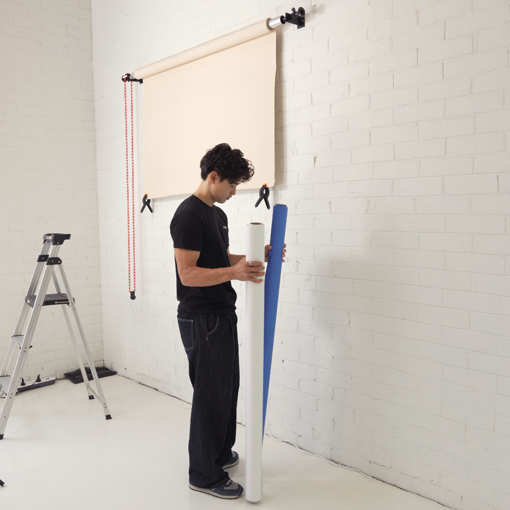 Single Axis Manual Backdrop Support Roller Wall System