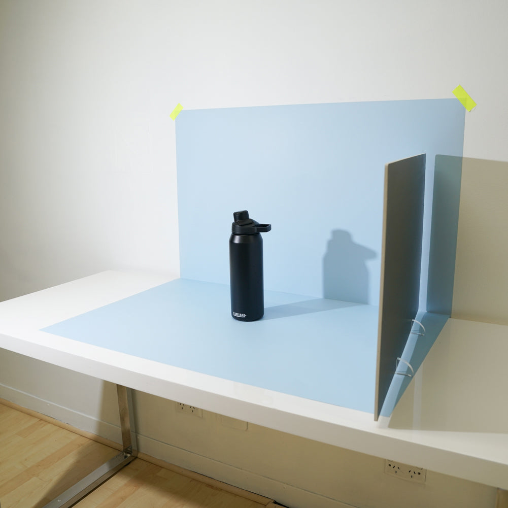 Spectrum Xpress Mini V-Flat Free Standing Black / White Reflector for Product Photography