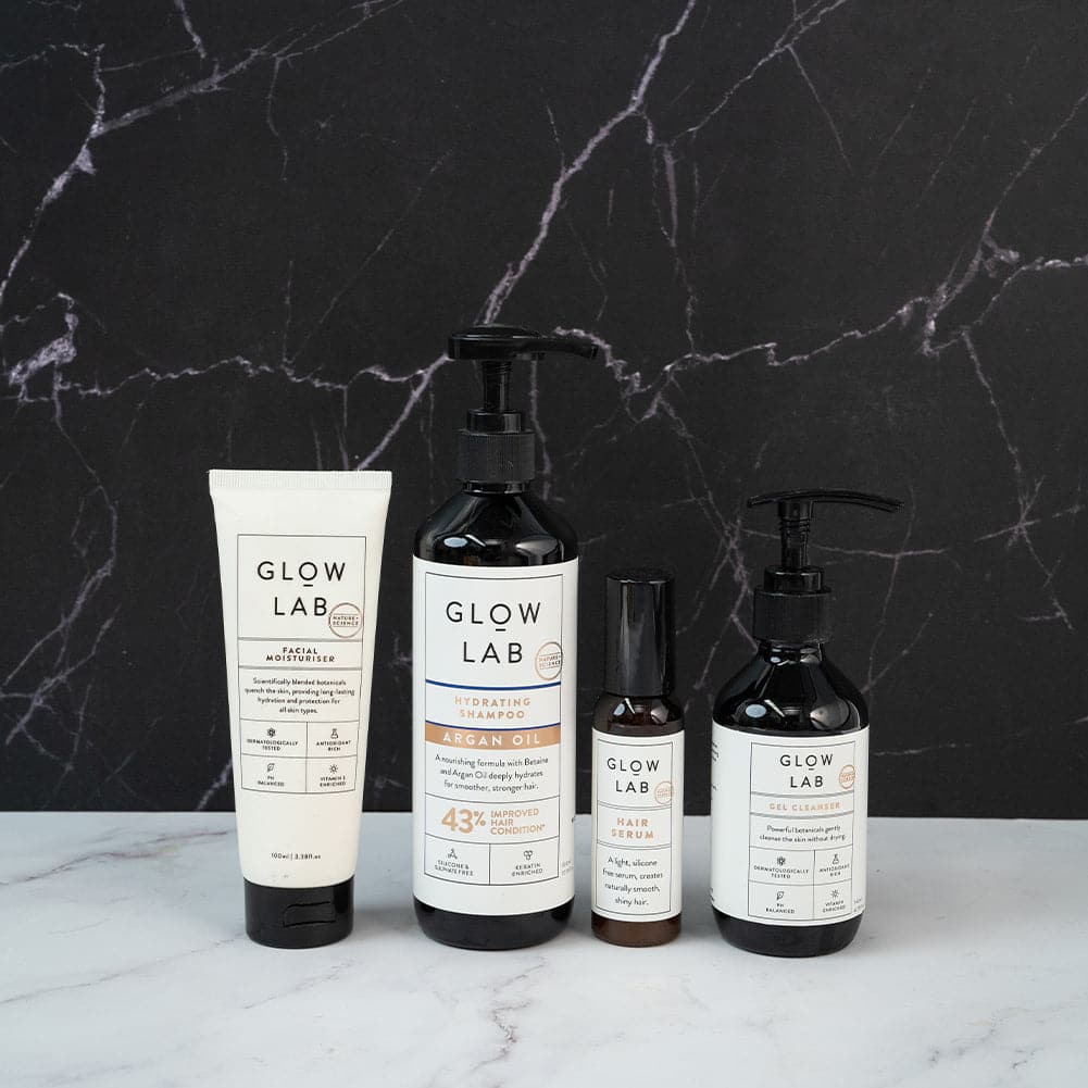 ProBoards Flat Lay Photography Rigid Black & White Marble Backdrop - Tamarama (60cm x 60cm) (EX-DEMO)