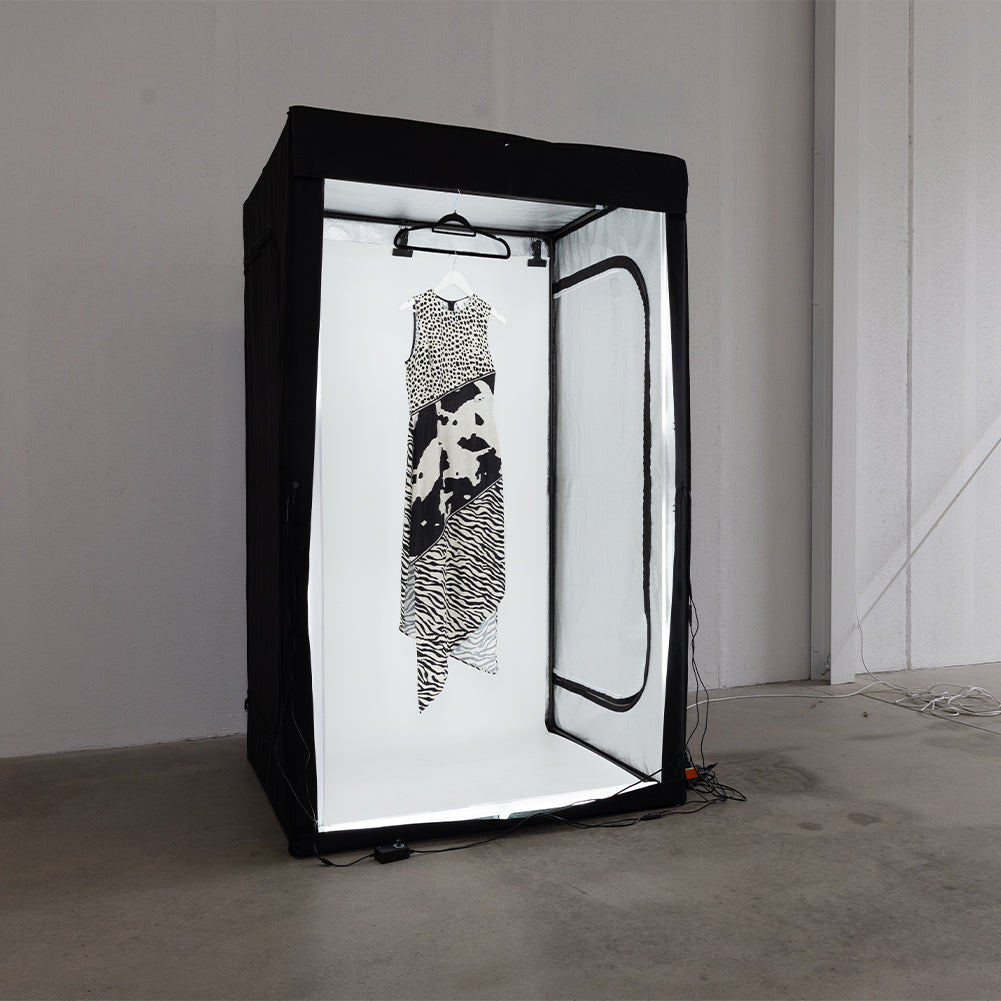 Spectrum 'LumeStudio' 120cm x 200cm x 100cm Ecommerce Fashion Product Photography LED Lighting Booth (DEMO STOCK)