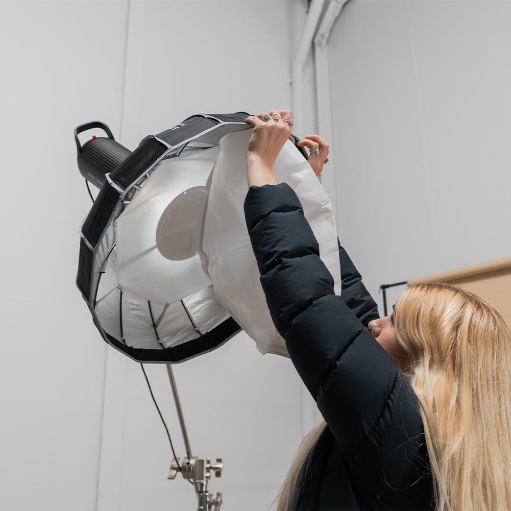 Spectrum Pro Beauty Dish Collapsible Softbox 60cm / 23.6" - Bowens Mount (No Grid)
