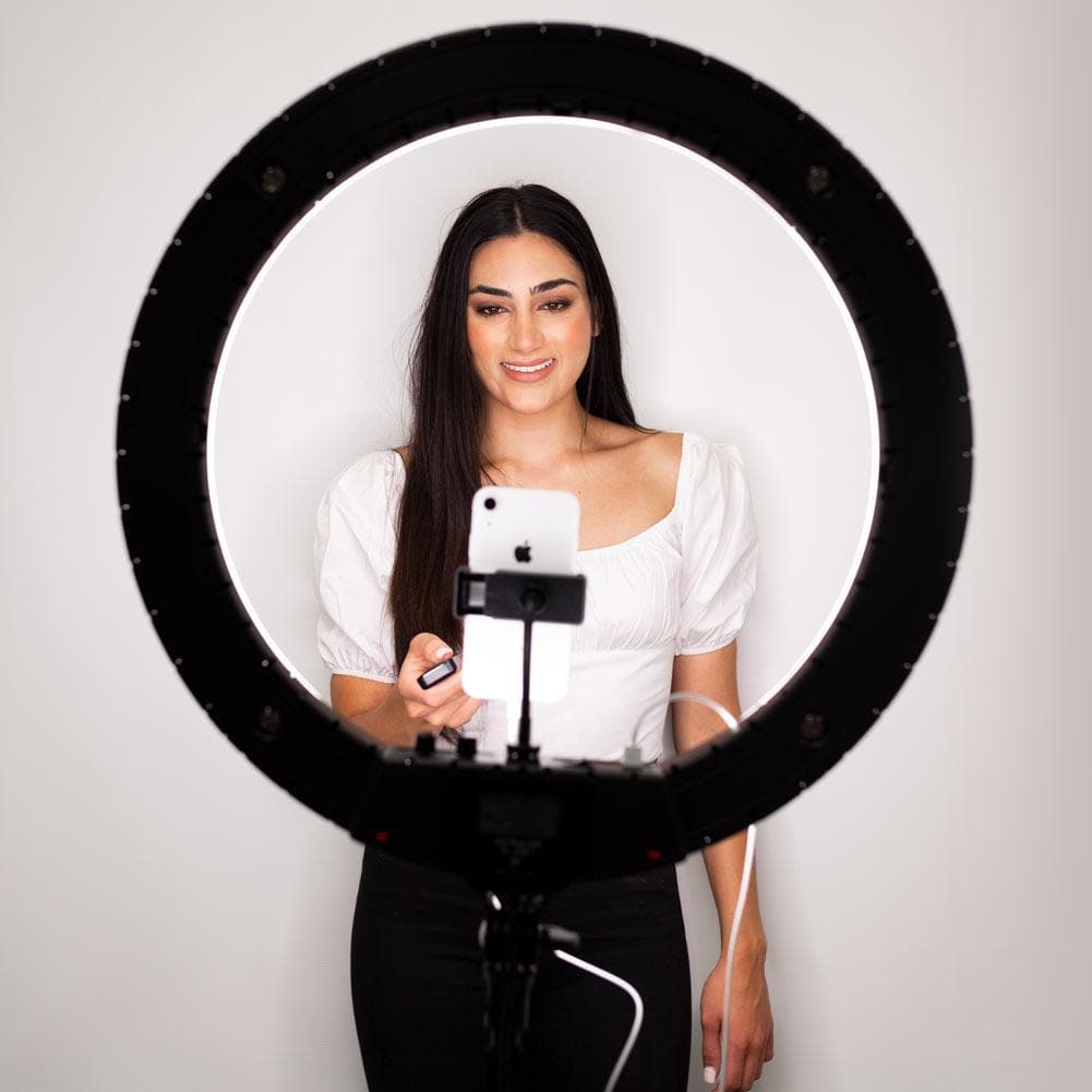 22" LED Portable Ring Light - Platinum Pro II (DEMO STOCK)