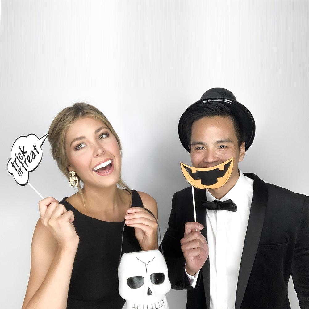 Giant Photo Booth Wedding & Events 47" LED Ring Light - Aurora Max
