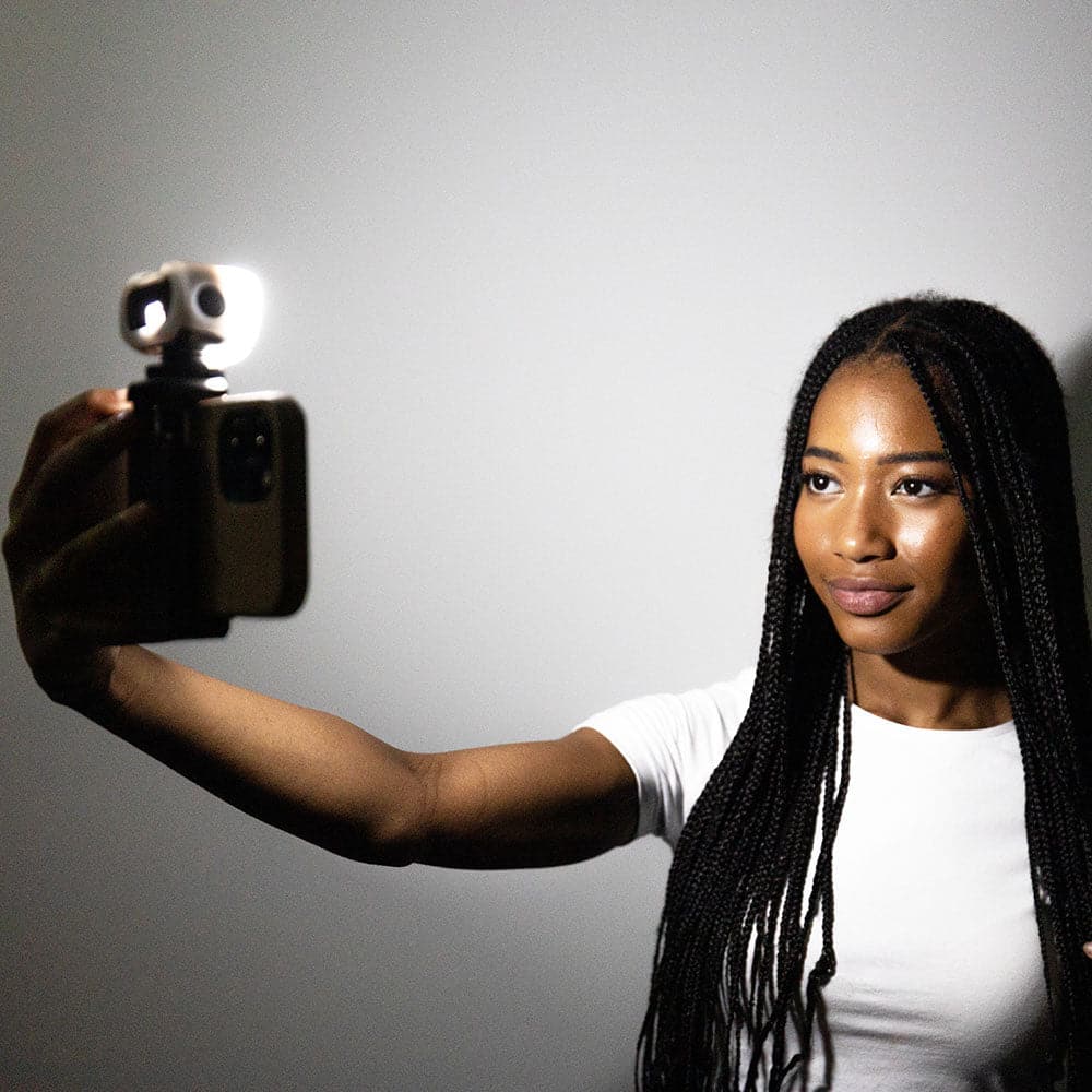 Smartphone Selfie Pocket iPhone Android LED Light - GlowGo (Mini)