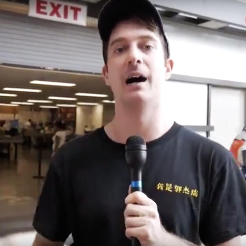 Boya BY-HM100 Omni-Directional Wired Handheld Dynamic Microphone