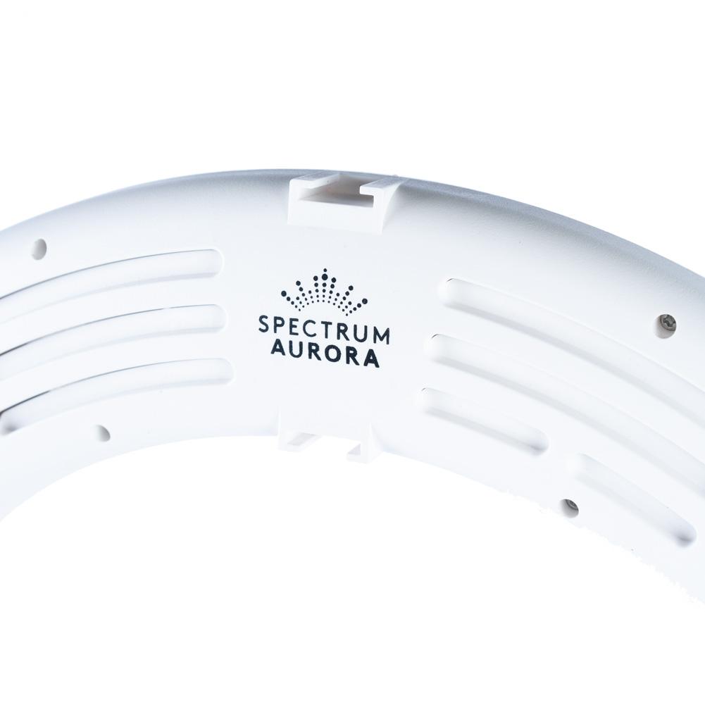 White 18" LED Ring Light & Remote - Gold Luxe III