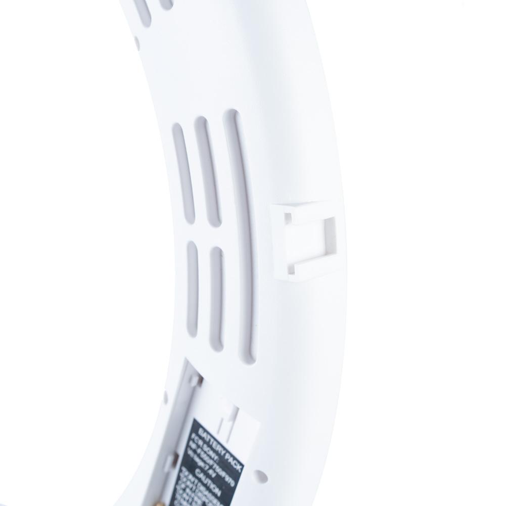 White 18" LED Ring Light & Remote - Gold Luxe III