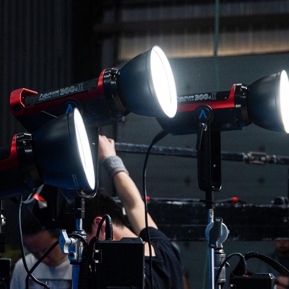 Aputure Light Storm C300D II Mark 5500k CRI 96+ LED Video Studio Light