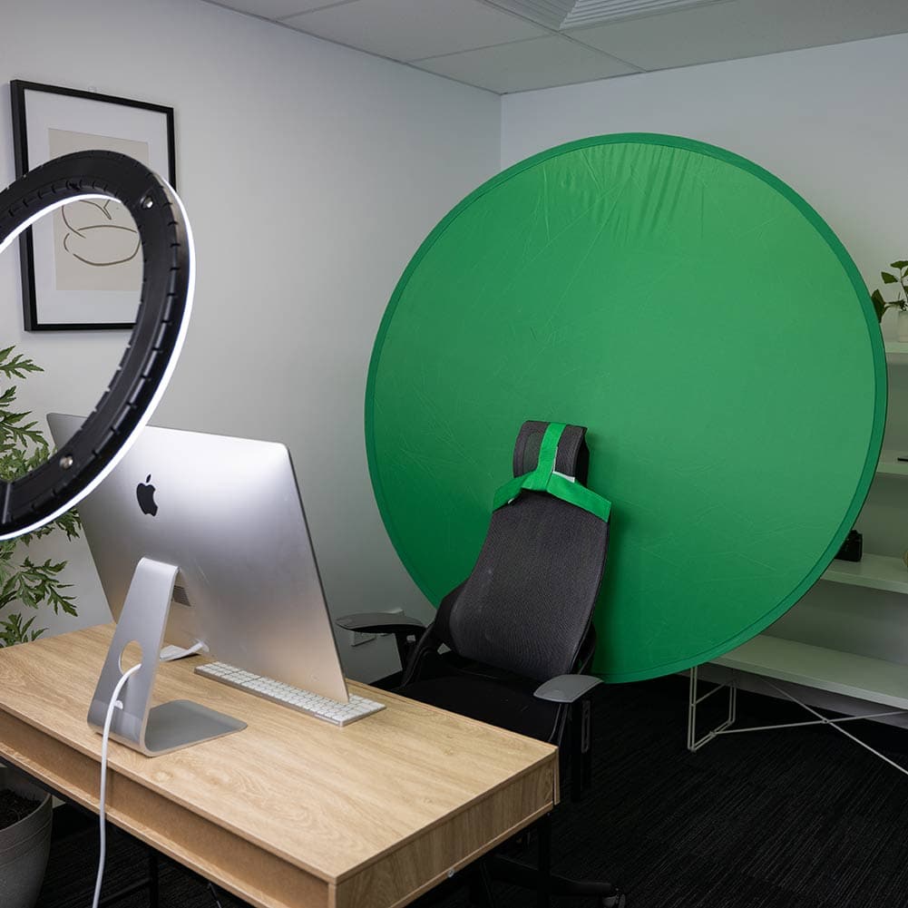 Collapsible Portable Green Screen Backdrop with Chair Attachment (56"/142cm)
