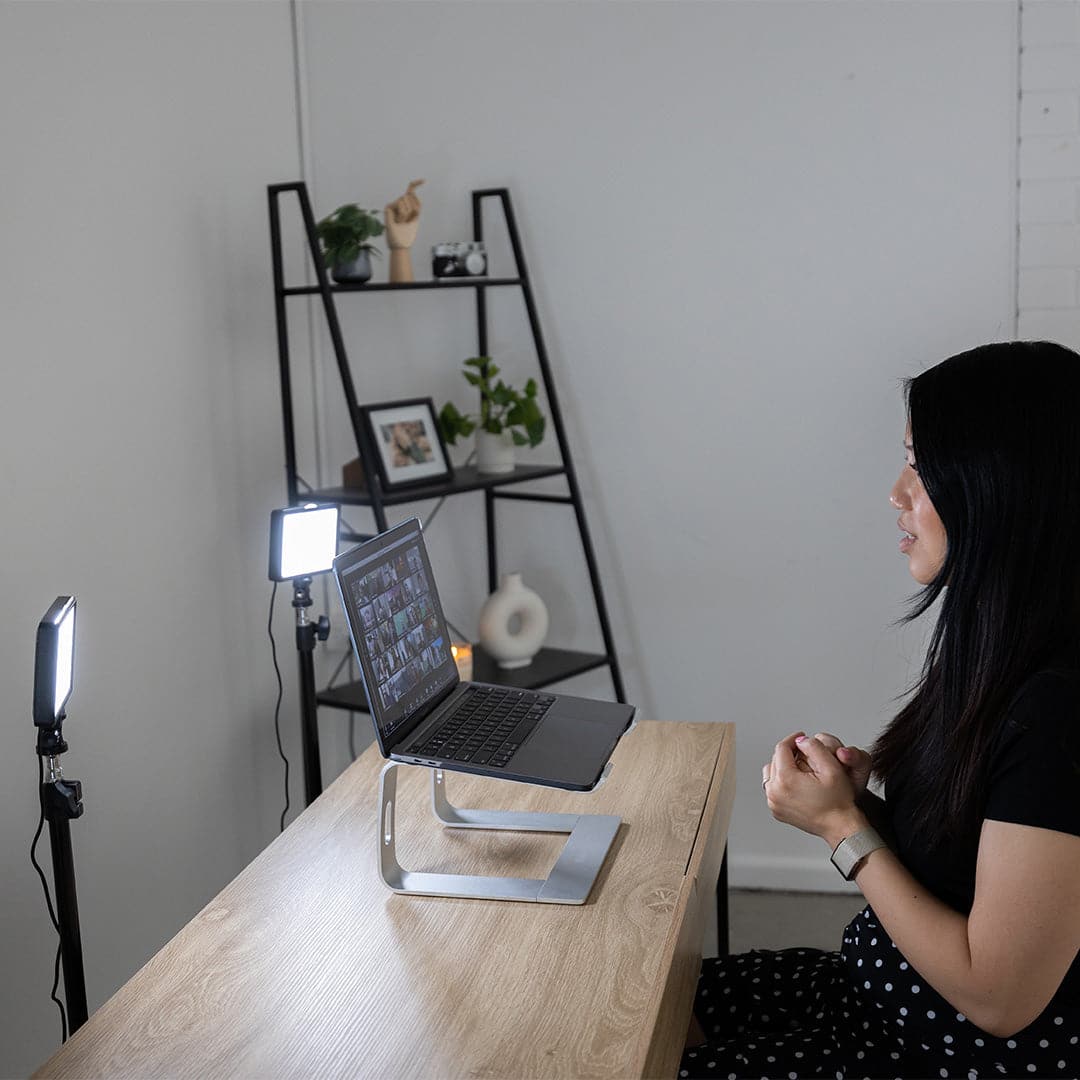 5.5" LED Photography Video Youtube Zoom Lighting Kit with Floor Stands - Crystal Air