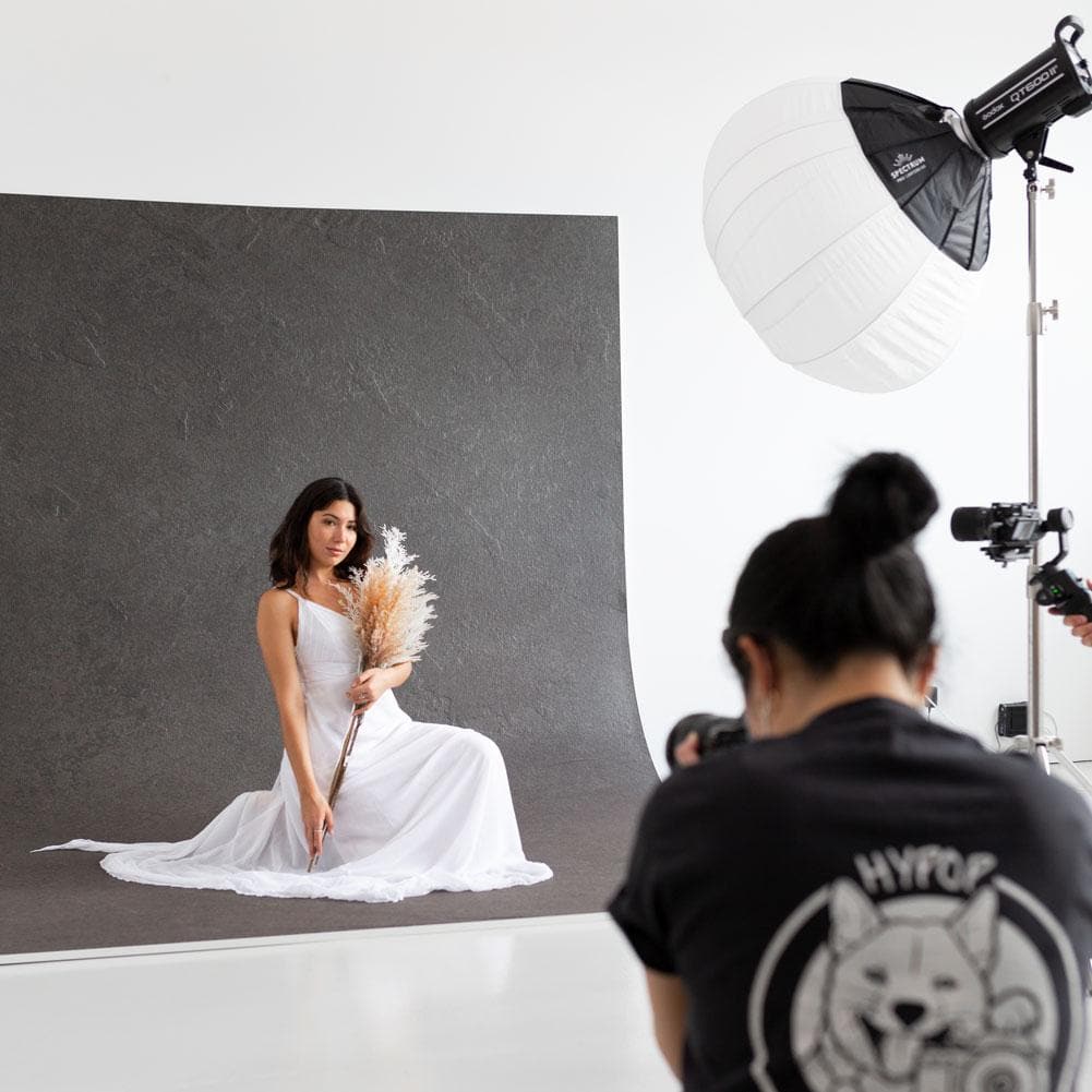 Easiframe® Curved Cyclorama Backdrop Stand Frame and Background Set