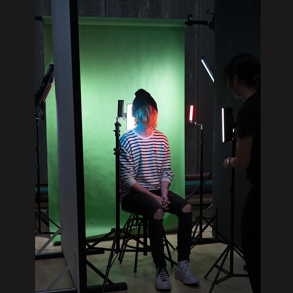 Chroma Key Green Screen Non-Reflective Half Paper Roll Backdrop (1.36 x 10M)