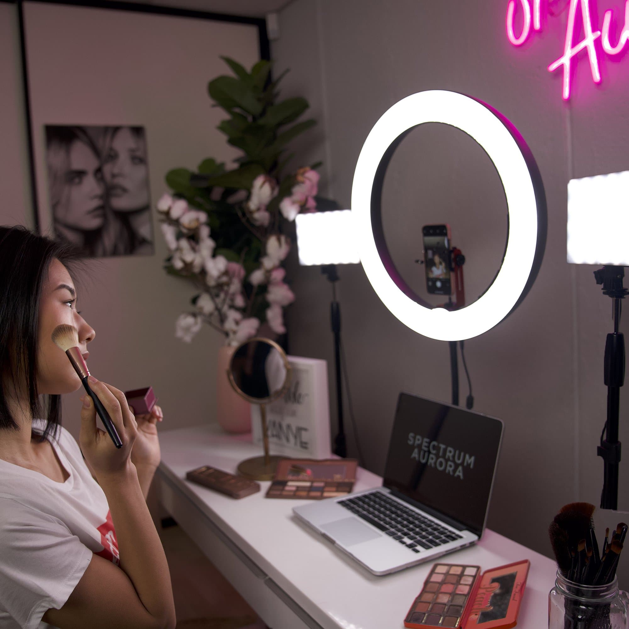 Aurora Gold Luxe Ring Light 3 Point LED 'YouTube Pro Kit'