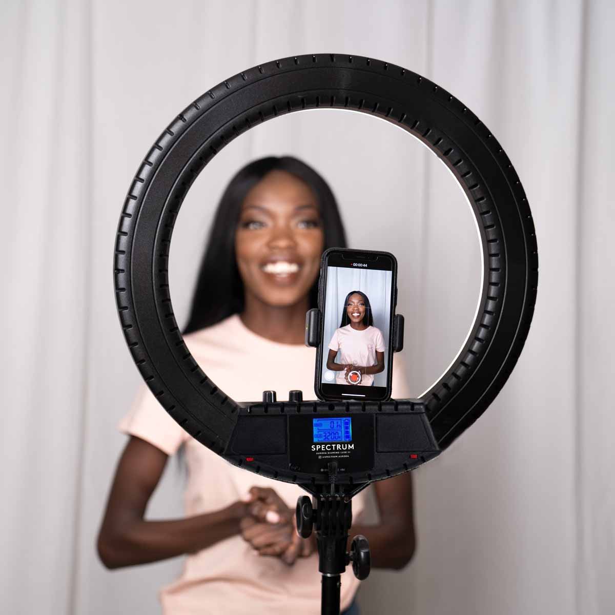 18" Ring Light Beauty Studio Ring Portable - Diamond Luxe III