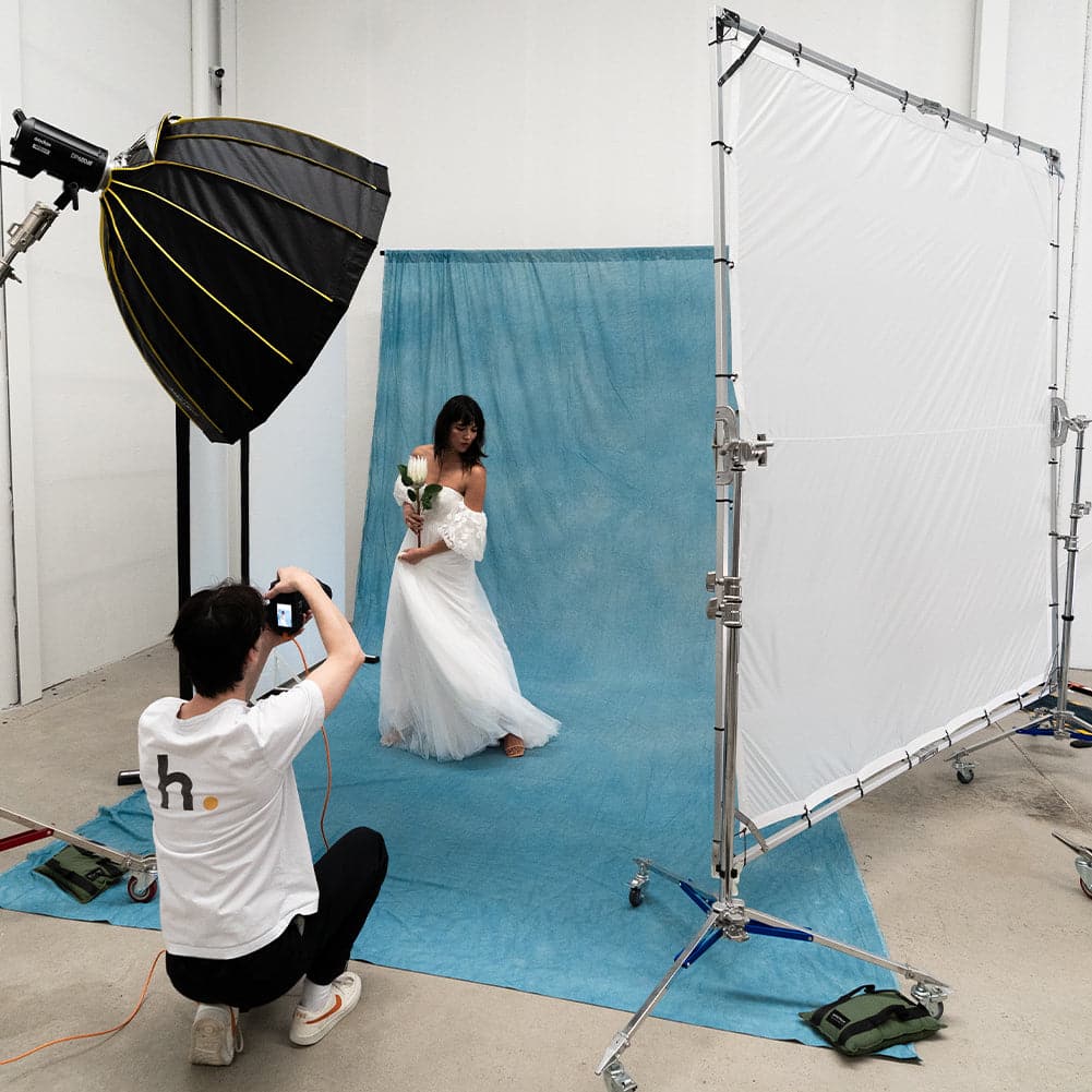 Spectrum Kaleidoscope Series Mottled Cotton Muslin Backdrop 3m x 6m - Mad About Blue