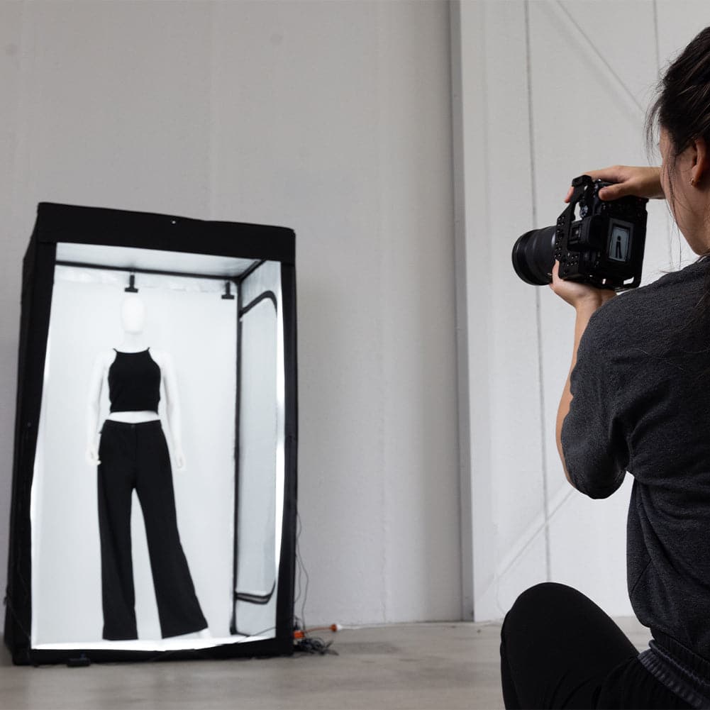 Spectrum 'LumeStudio' Ecommerce Fashion Product Photography LED Lighting Booth