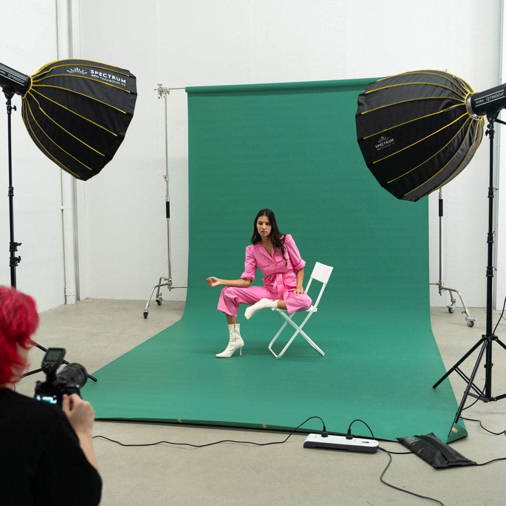 Spectrum Non-Reflective Full Paper Roll Backdrop (2.7 x 10M) - Secret Garden Green