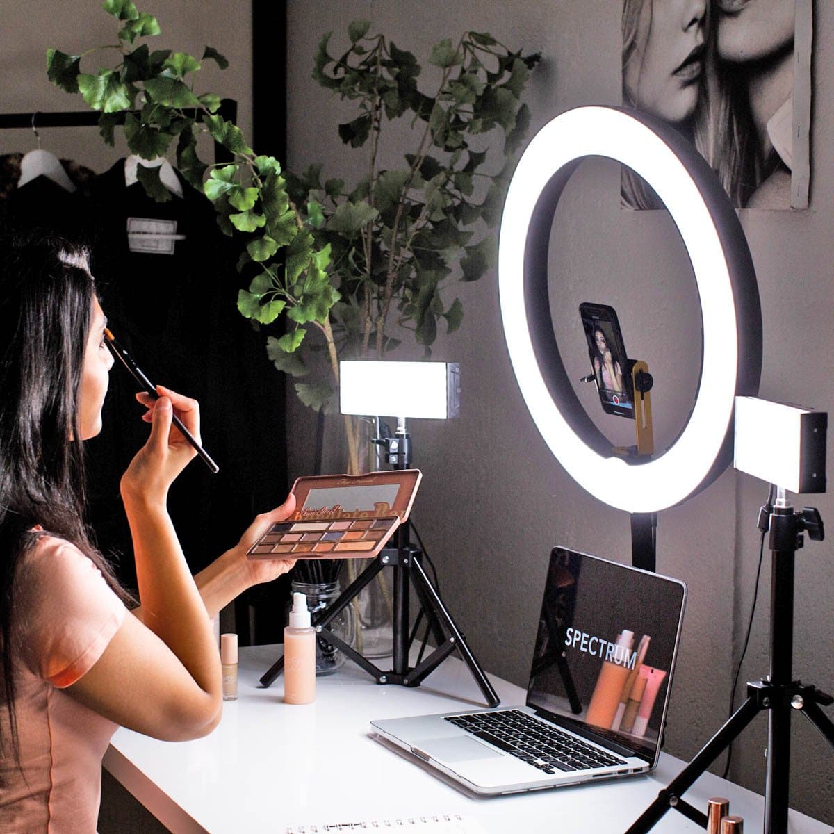 Youtube & Beauty 19" Ring Light & LED Panel Kit - Gold Luxe II