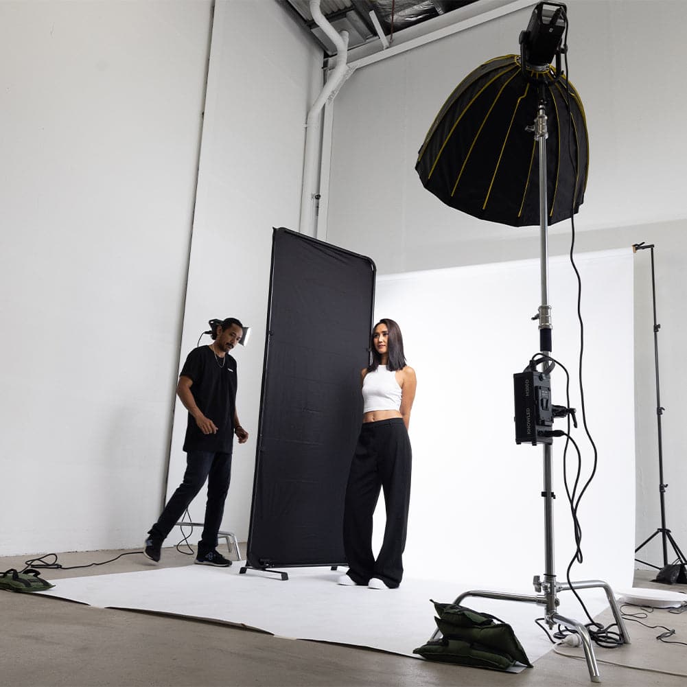 Spectrum 'Xpress V-Flat' Free-Standing Black/White Portable Backdrop (Pair)