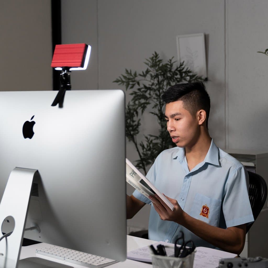 Tolifo 4.6" Pocket LED Video Conferencing Light Kit - (HF-96B)