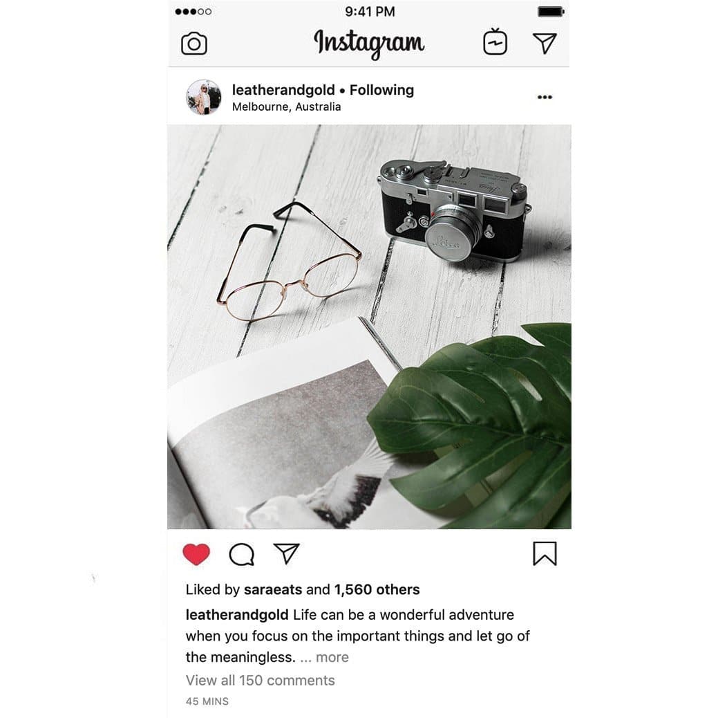 Flat Lay Instagram Backdrop - 'Palm Beach' White Wash Wooden (56cm x 87cm)