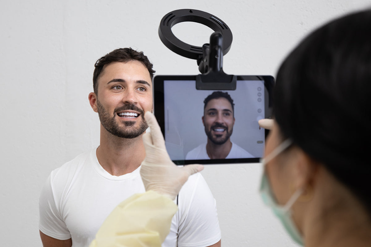 Lighting Solutions for Dental Professionals: Finding the Ideal Light for Your Before and After Shots