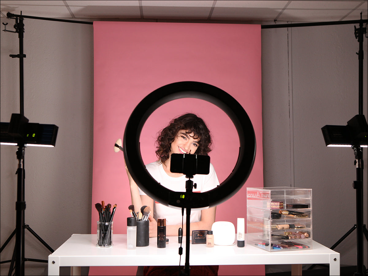 how to film a makeup tutorial setup