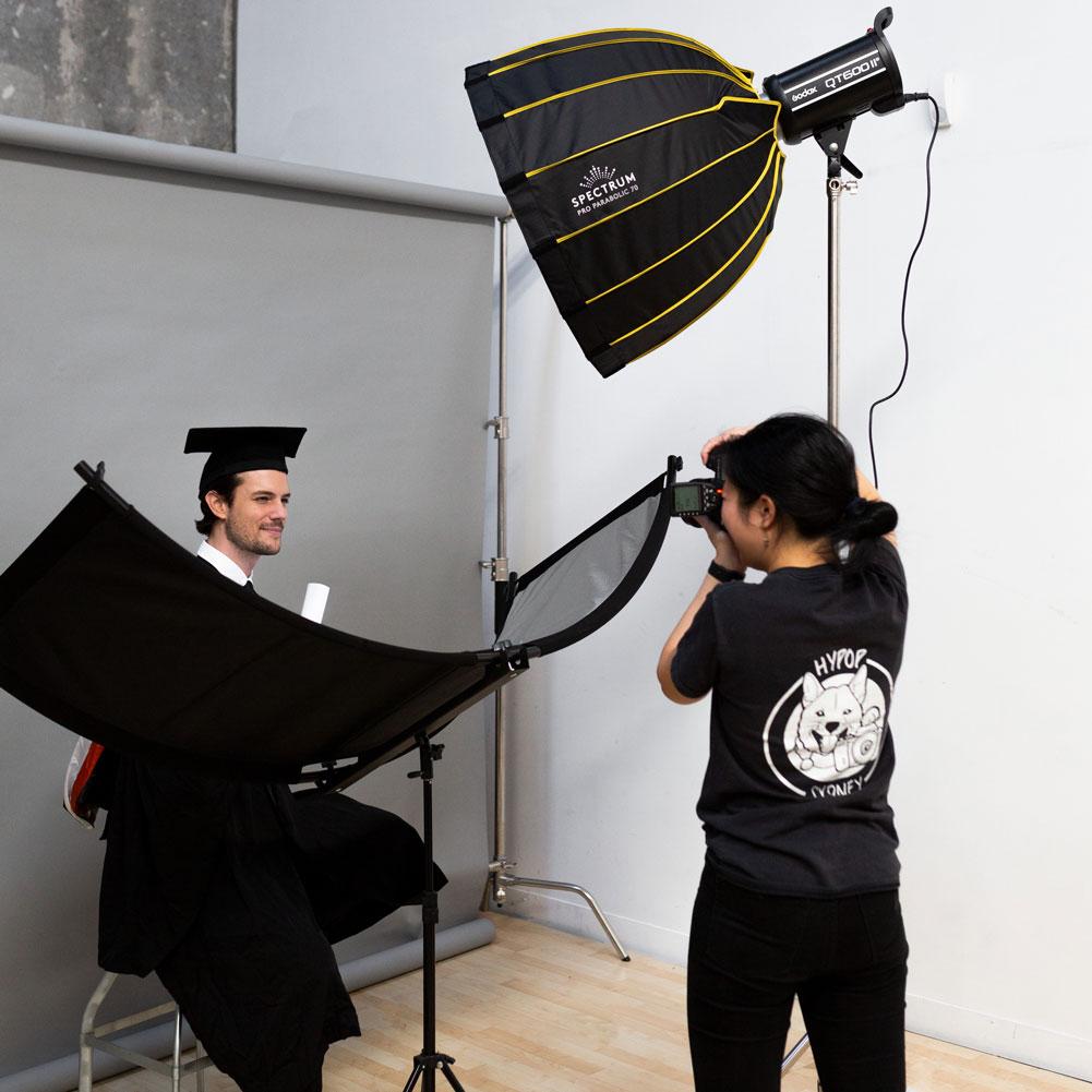 Fomito 70" Curved Reflector 4-in-1 Arclight Eyelighter for Studio Portrait Photography (Black/White/Gold/Silver) (DEMO STOCK)