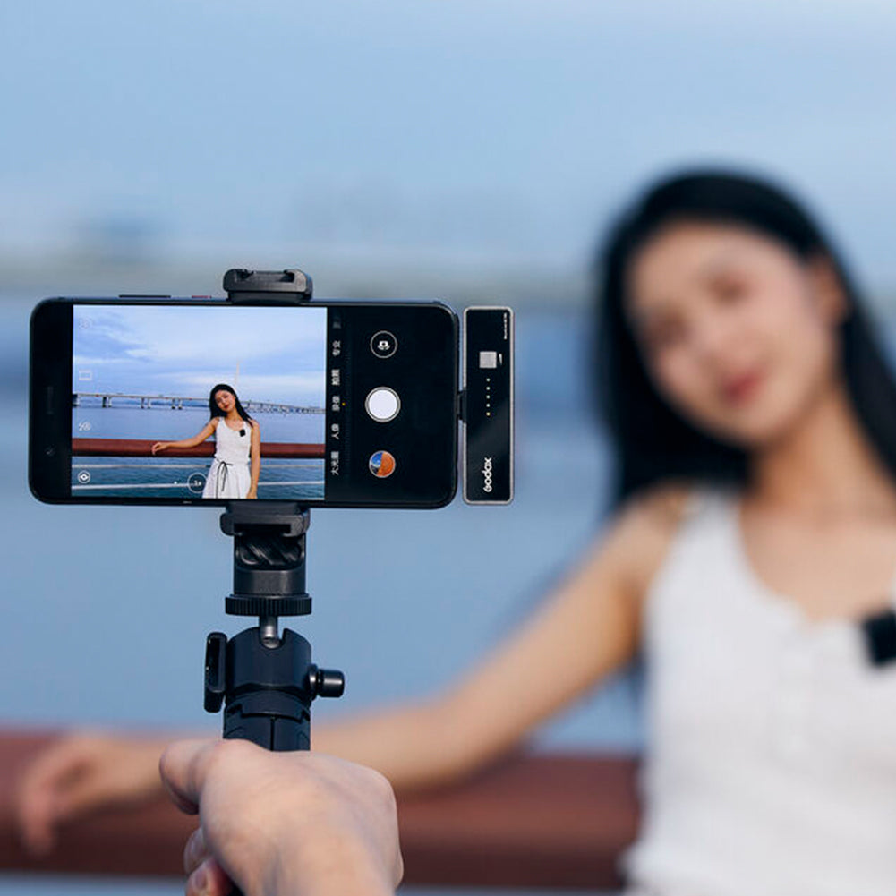 Godox MoveLink LT RX Compact Dual-Channel Digital Wireless Receiver for iPhone (2.4 GHz)