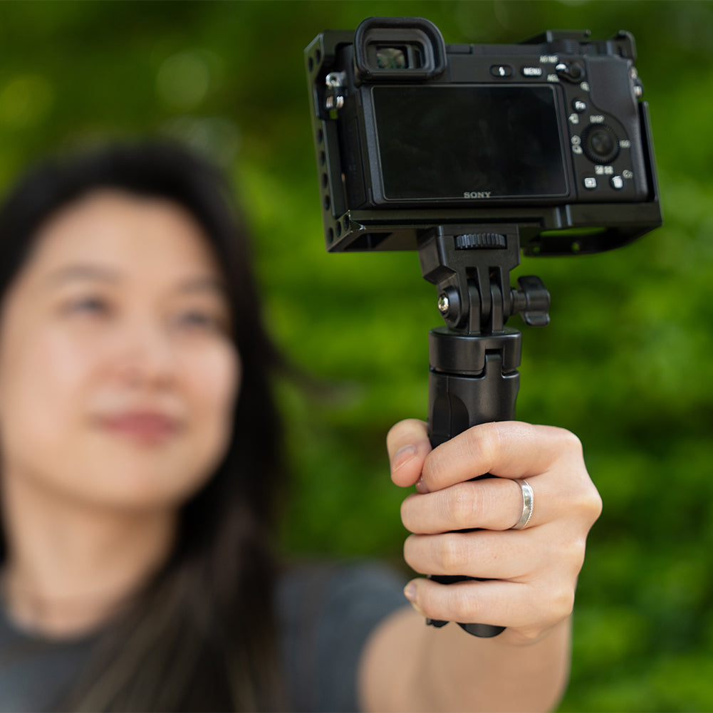 Desktop Interview Kit for Rode & Godox Wireless (Universal Handle + MT-01 Tripod) - Bundle