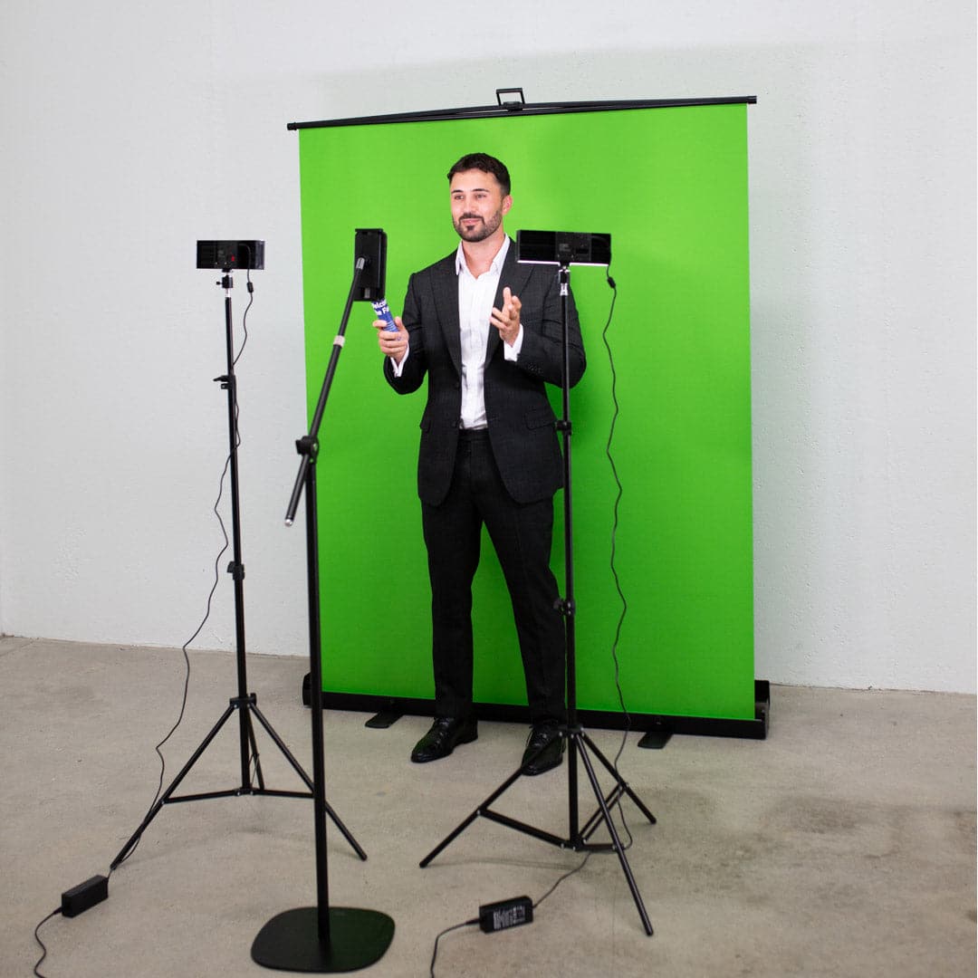 'Live Stream Master' Pull Up Chroma Key Green Screen Backdrop for Video (148cm x 190cm)