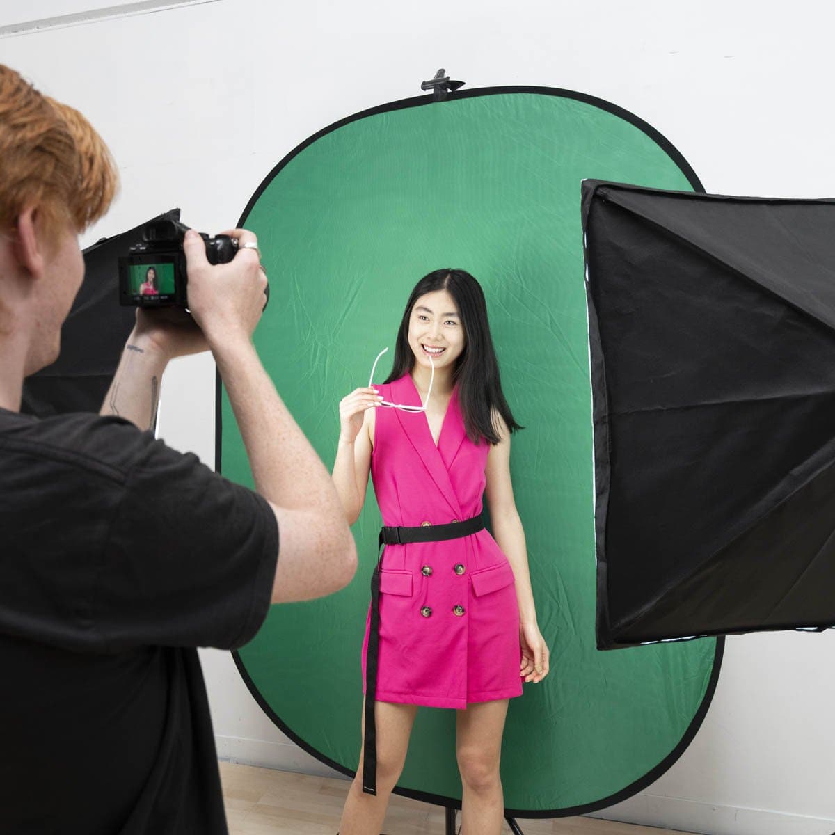 Chroma Key Green/Blue Double Sided Collapsible Pop Up Backdrop (1.5 x 2.1M)