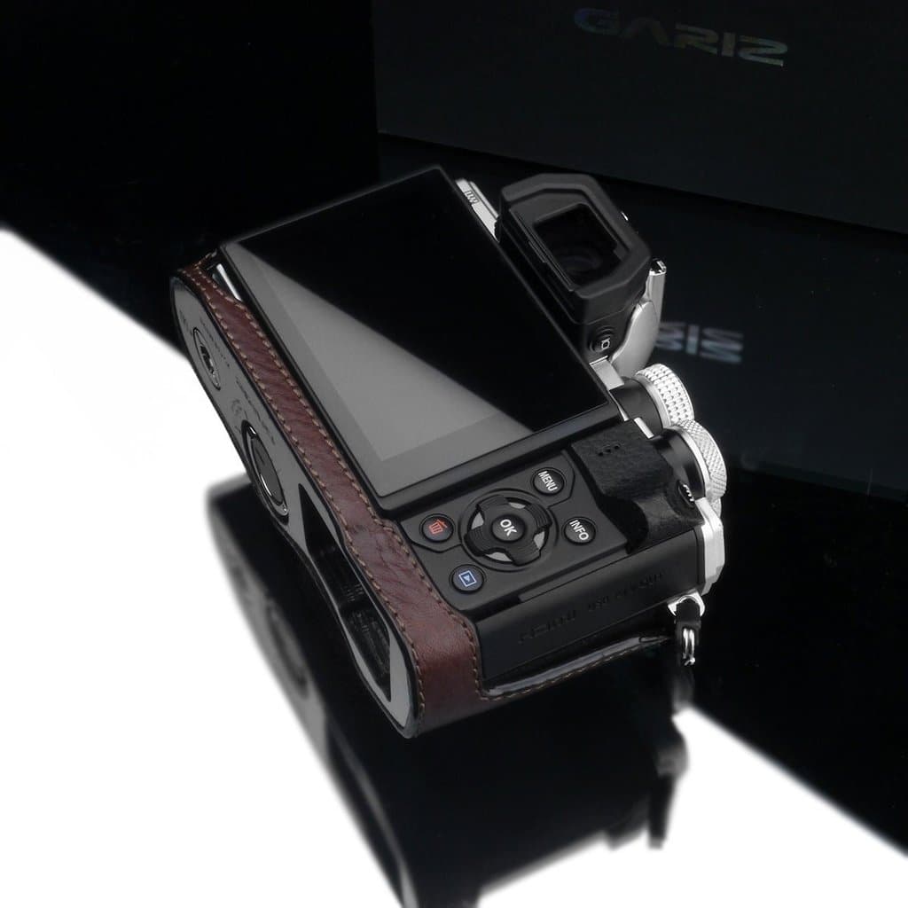 Gariz XS-CHEM10IIBR Camera Half Case Brown for for Olympus E-M10II Mark II