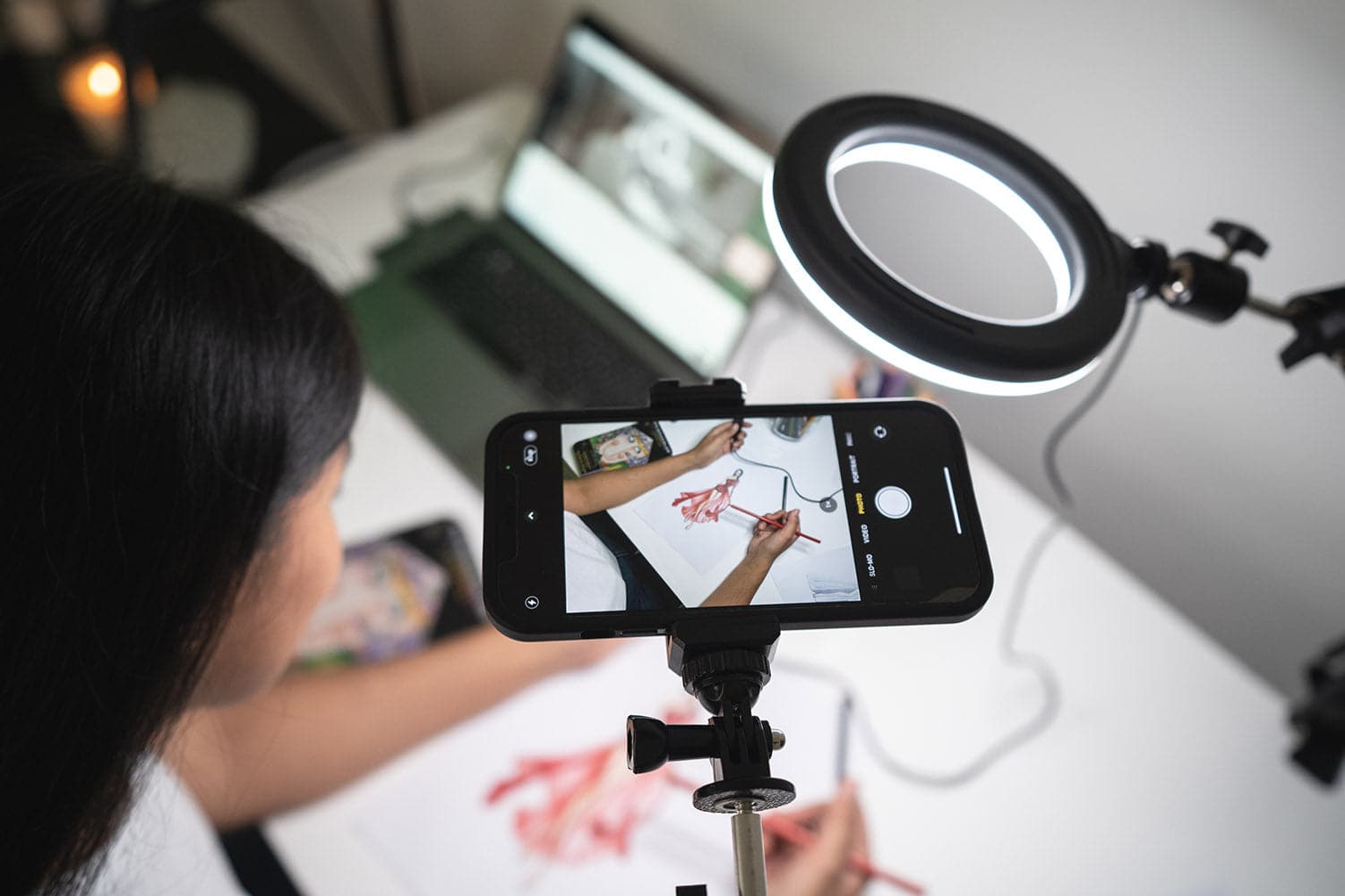 6" Ring Light with Smartphone Holder Tabletop Lighting Kit - 'Inner Artist Plus II'