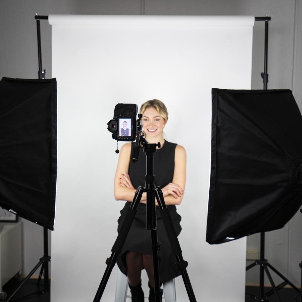 DIY Corporate Headshots Photography Lighting 'LINKEDIN' Kit